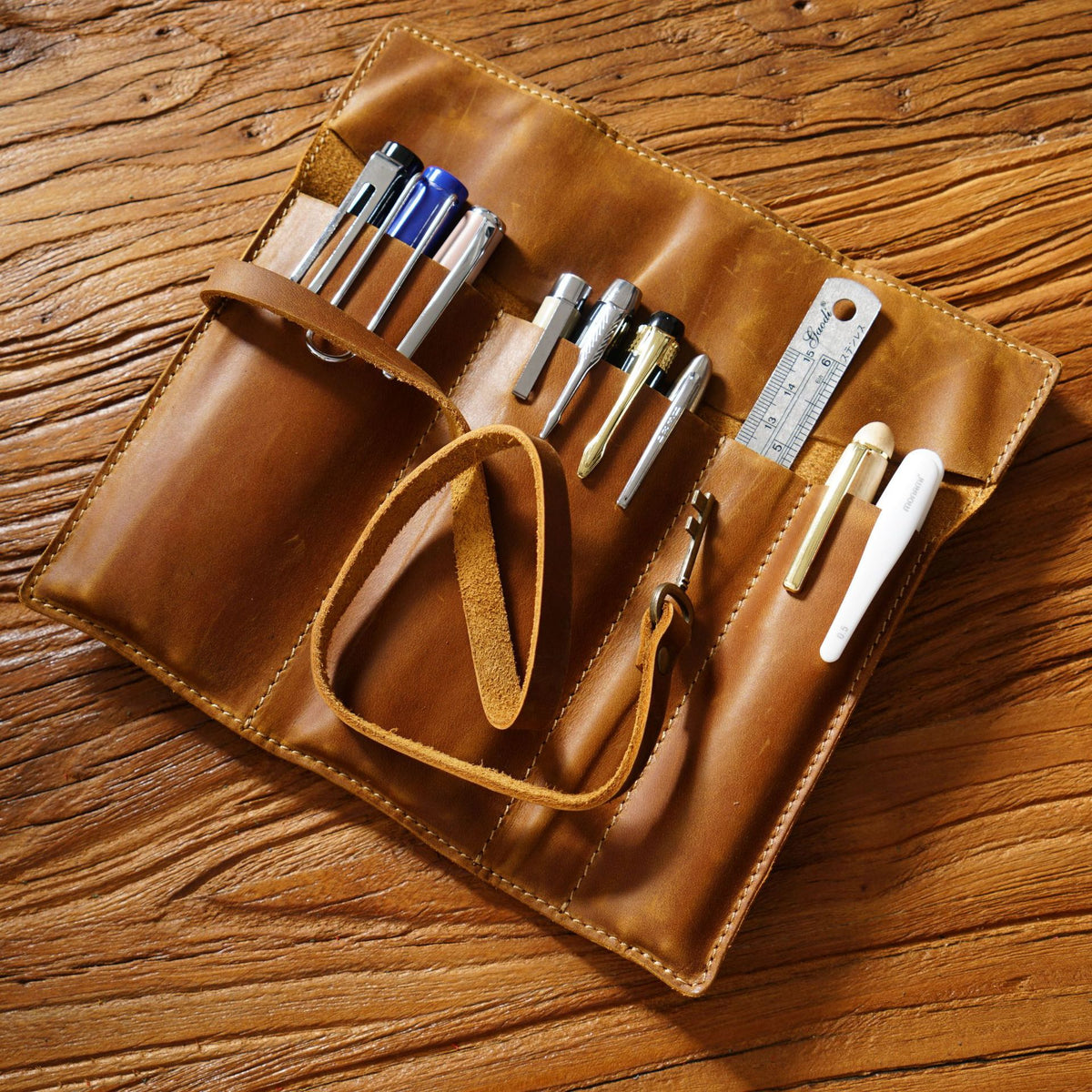 Leather Vintage Roll-Up Pencil Case