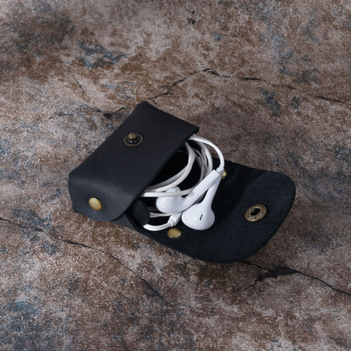 Tiny Nomad – Crazy Horse Leather Mini Coin Purse