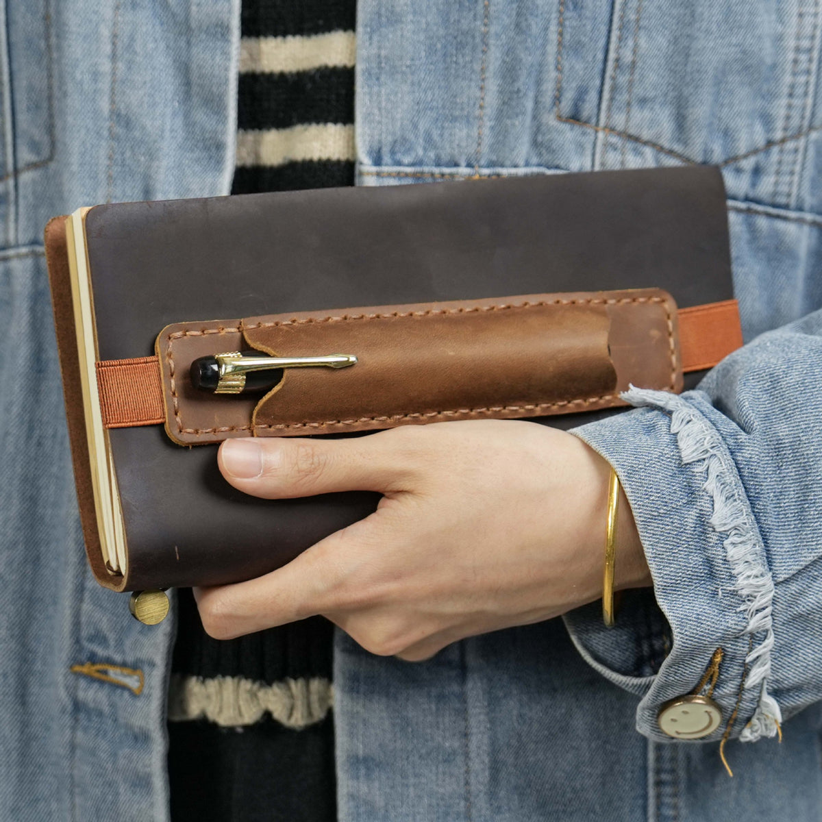 Single Leather Pen Sleeve with Elastic Band