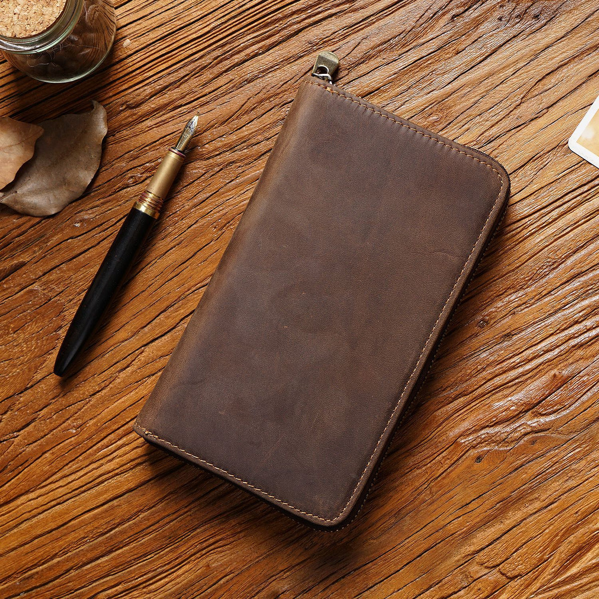 Desk Poet – Flat Leather Zipper Pencil Case