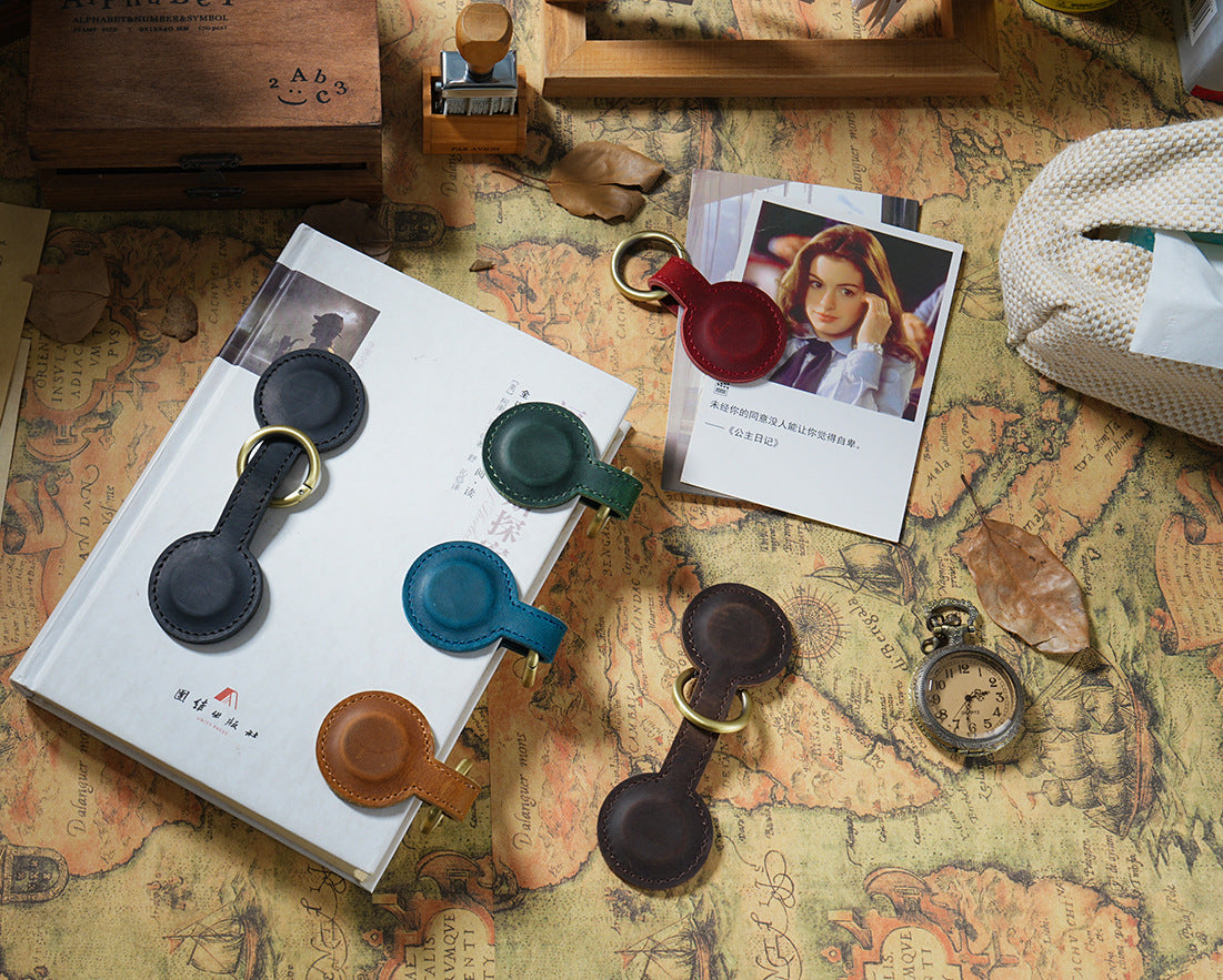 Leather Magnetic Bookmark & Organizer Clip