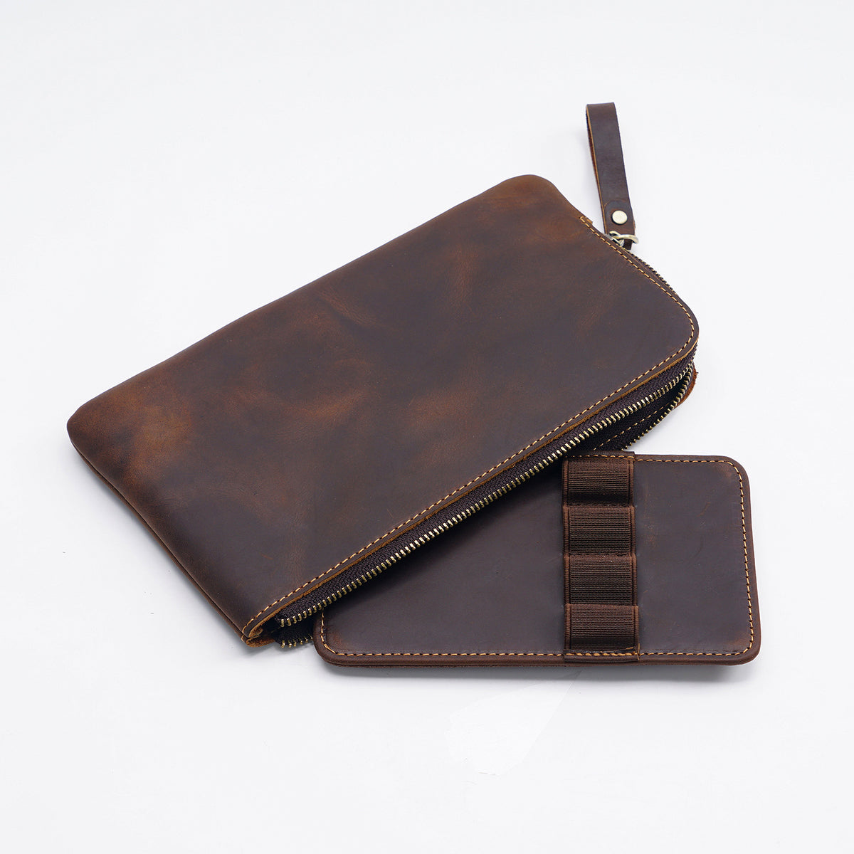 The Scribe's Vault — Vintage Leather Zipper Pen Case with Removable Pen Sleeve