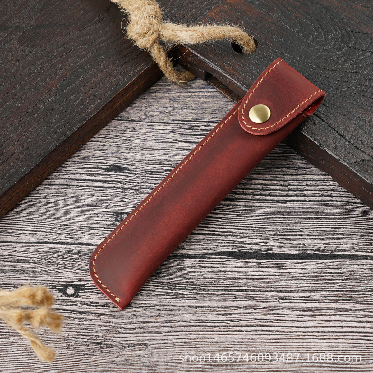 The One Pen — Leather Pen Sleeve