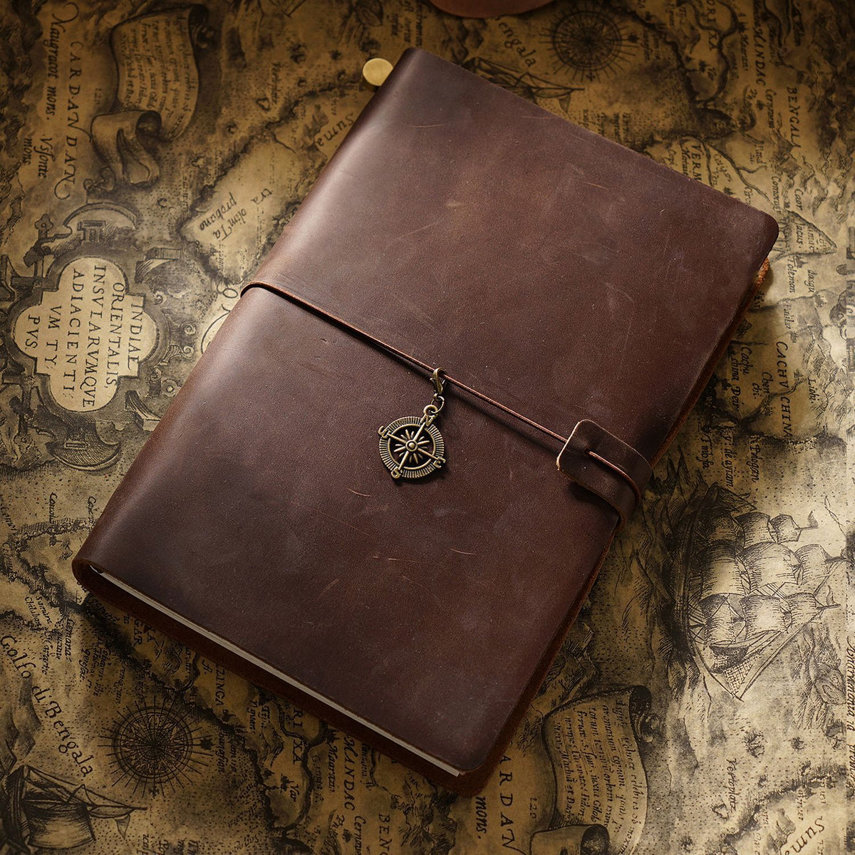 Leather Traveler's Notebook Journal with Strap & Vintage Charm