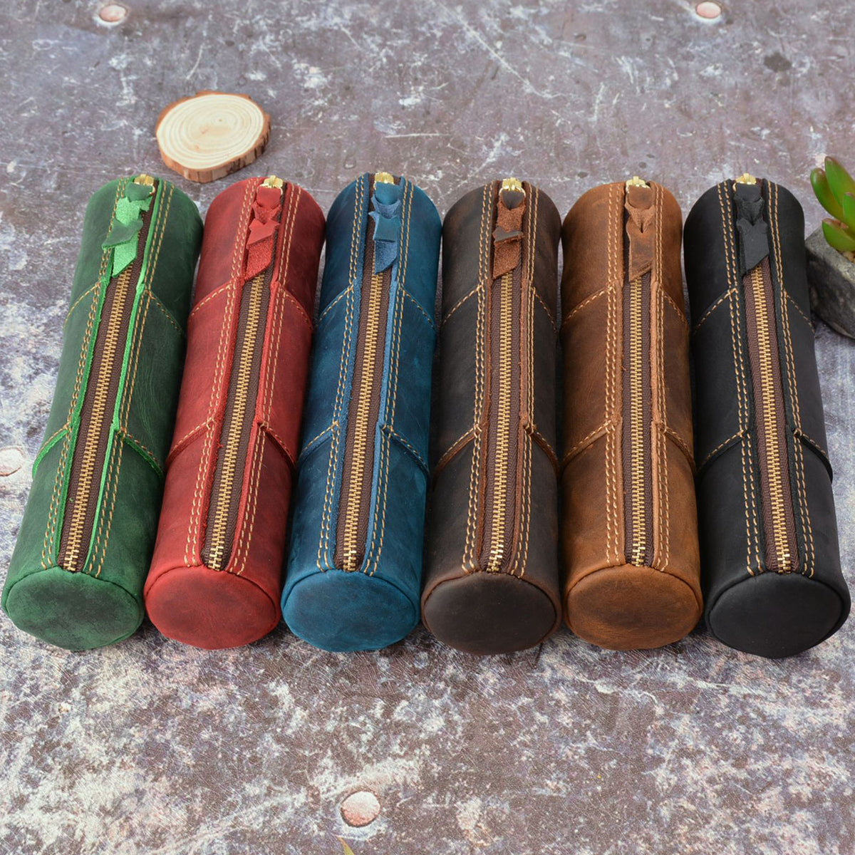 The Ink Well – Round Leather Pencil Case