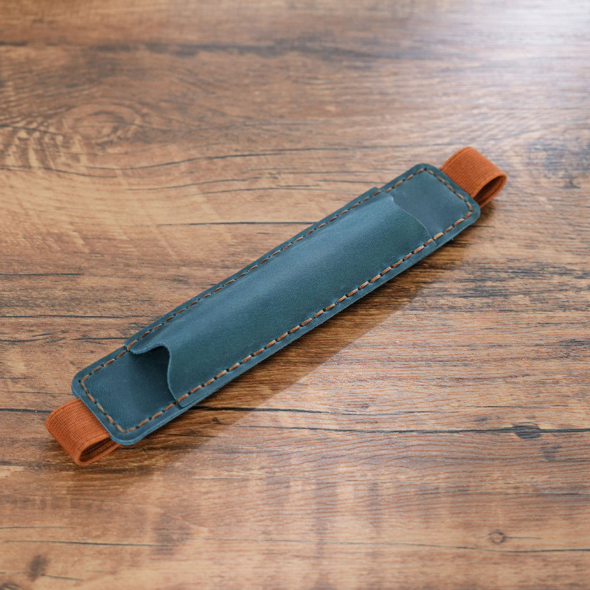Single Leather Pen Sleeve with Elastic Band