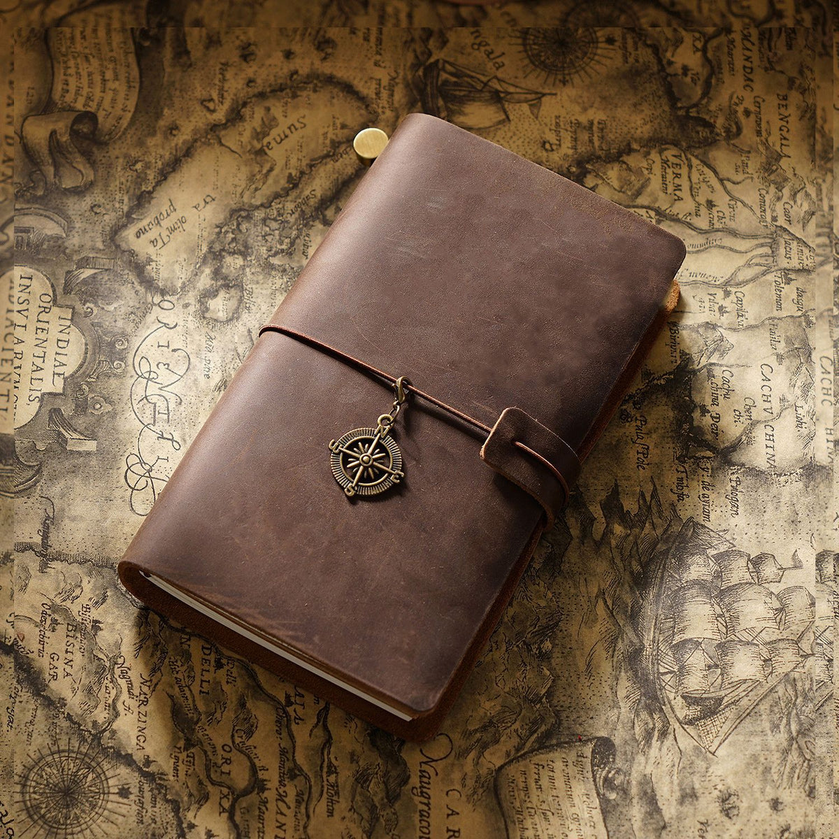 Leather Traveler's Notebook Journal with Strap & Vintage Charm