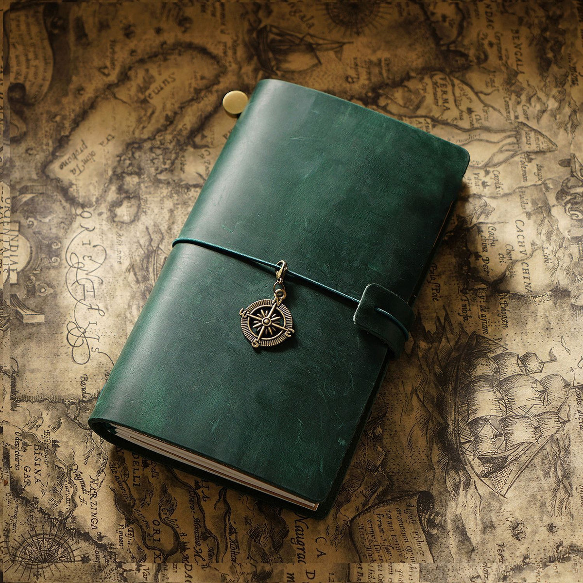 Leather Traveler's Notebook Journal with Strap & Vintage Charm