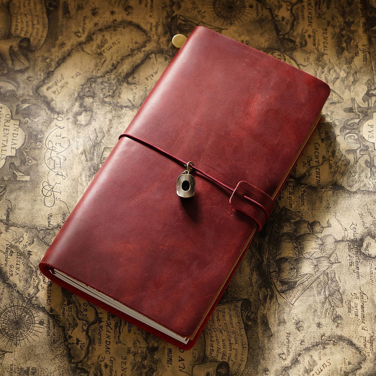 Leather Traveler's Notebook Journal with Strap & Vintage Charm